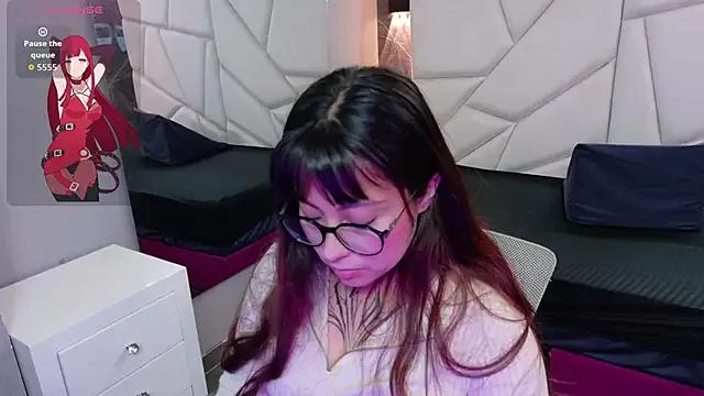 Explore our live girls sluts from our Custom and Multi clubs and checkout exclusive access to highly interactive content, such as shape, hair, titties, pussy type and many more.