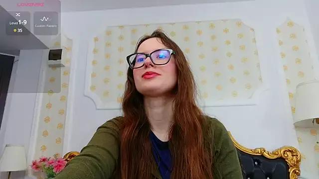 Explore our live girls sluts from our Custom and Multi clubs and checkout exclusive access to highly interactive content, such as shape, hair, titties, pussy type and many more.