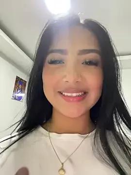 Explore our live girls sluts from our Custom and Multi clubs and checkout exclusive access to highly interactive content, such as shape, hair, titties, pussy type and many more.