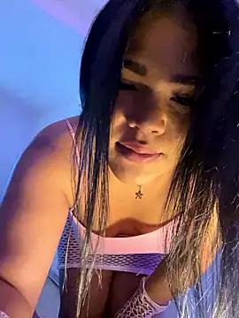 Explore our live girls sluts from our Custom and Multi clubs and checkout exclusive access to highly interactive content, such as shape, hair, titties, pussy type and many more.