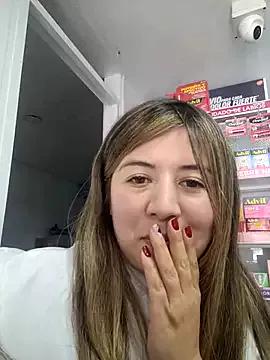 Explore our live girls sluts from our Custom and Multi clubs and checkout exclusive access to highly interactive content, such as shape, hair, titties, pussy type and many more.