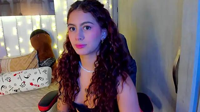 Explore our live girls sluts from our Custom and Multi clubs and checkout exclusive access to highly interactive content, such as shape, hair, titties, pussy type and many more.