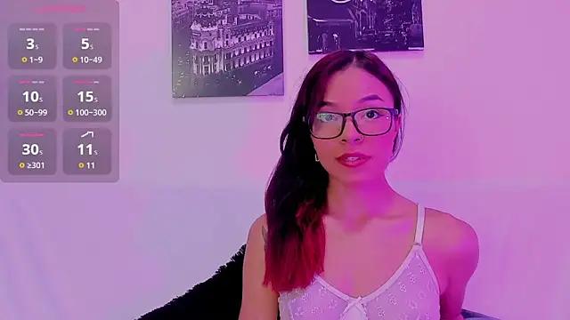 Explore our live girls sluts from our Custom and Multi clubs and checkout exclusive access to highly interactive content, such as shape, hair, titties, pussy type and many more.