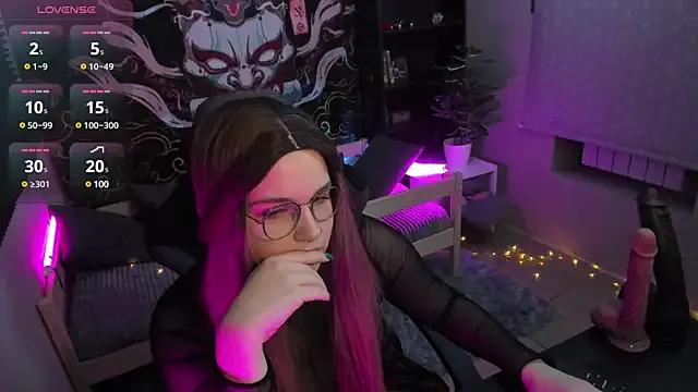 Explore our live girls sluts from our Custom and Multi clubs and checkout exclusive access to highly interactive content, such as shape, hair, titties, pussy type and many more.