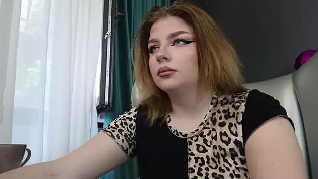 SophieRossy from StripChat is Freechat