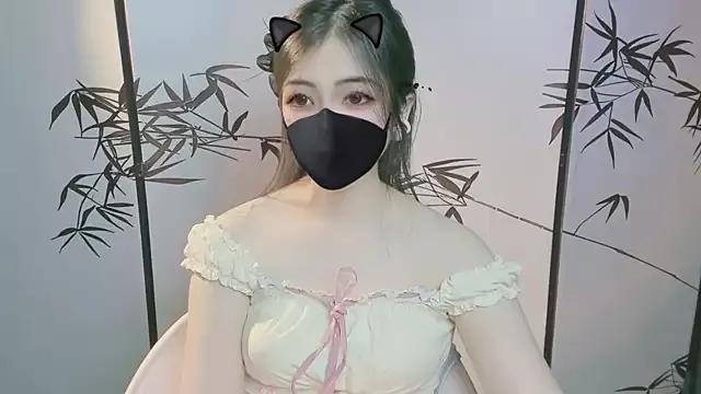 Sparkly_Candy from StripChat is Freechat