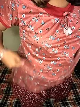 Photos of SpicykhalifaX from StripChat is Freechat