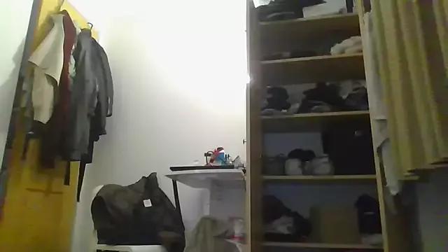 Squirtybaby0229 from StripChat is Freechat