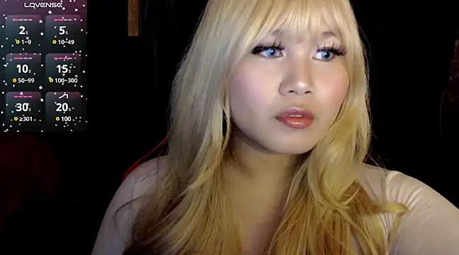 Explore our live girls sluts from our Custom and Multi clubs and checkout exclusive access to highly interactive content, such as shape, hair, titties, pussy type and many more.