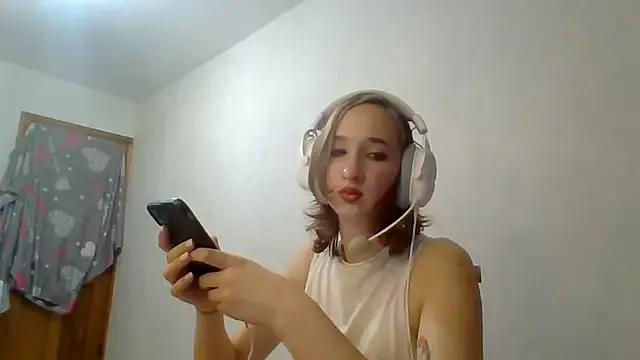 StaceyTaylor from StripChat is Freechat