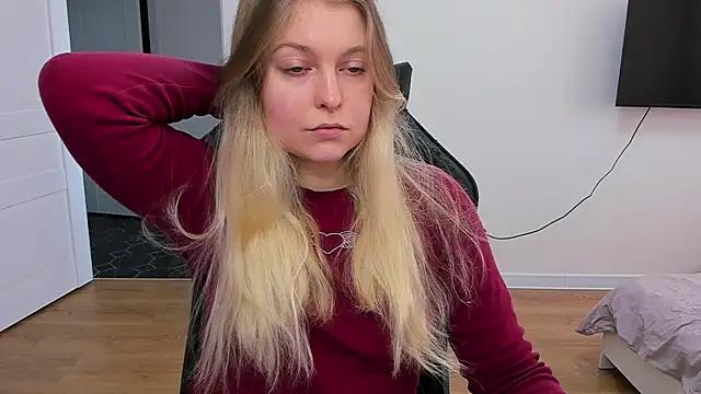 Explore our live girls sluts from our Custom and Multi clubs and checkout exclusive access to highly interactive content, such as shape, hair, titties, pussy type and many more.