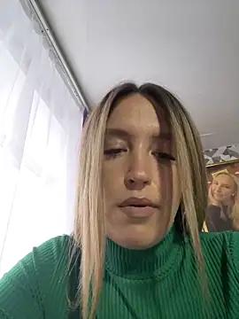 Explore our live girls sluts from our Custom and Multi clubs and checkout exclusive access to highly interactive content, such as shape, hair, titties, pussy type and many more.