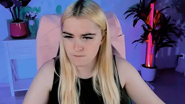 Stef_Nicks from StripChat is Freechat