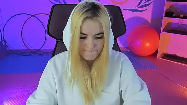 Stef_Nicks from StripChat is Freechat