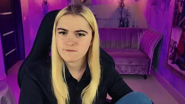 Stef_Nicks from StripChat is Freechat