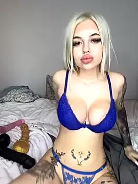 Explore our live girls sluts from our Custom and Multi clubs and checkout exclusive access to highly interactive content, such as shape, hair, titties, pussy type and many more.