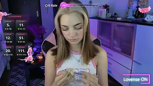 Explore our live girls sluts from our Custom and Multi clubs and checkout exclusive access to highly interactive content, such as shape, hair, titties, pussy type and many more.