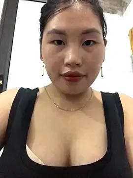 Stella-cute from StripChat is Freechat