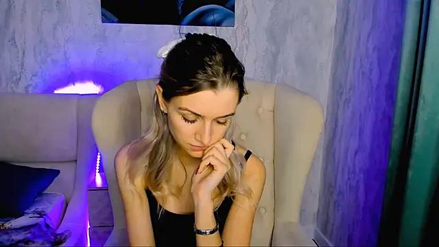 Explore our live girls sluts from our Custom and Multi clubs and checkout exclusive access to highly interactive content, such as shape, hair, titties, pussy type and many more.