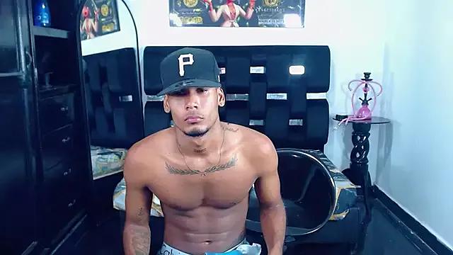 straight_latin from StripChat is Freechat