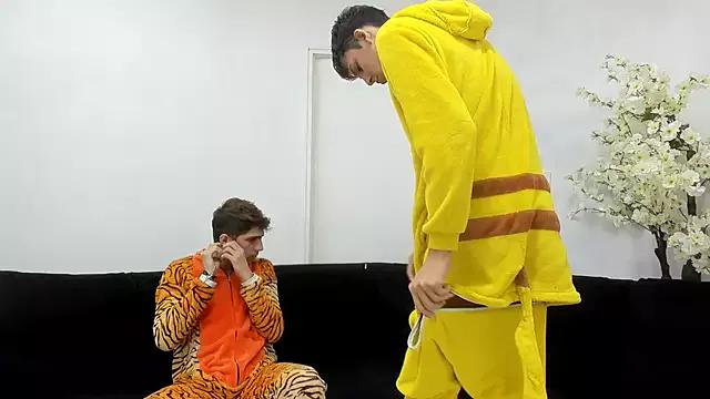 StrawwBoys from StripChat is Freechat
