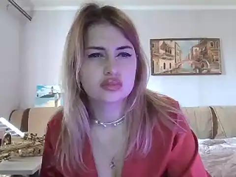 Explore our live girls sluts from our Custom and Multi clubs and checkout exclusive access to highly interactive content, such as shape, hair, titties, pussy type and many more.