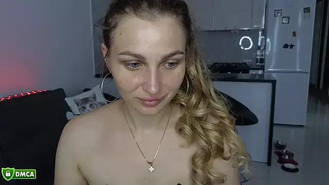 Explore our live girls sluts from our Custom and Multi clubs and checkout exclusive access to highly interactive content, such as shape, hair, titties, pussy type and many more.