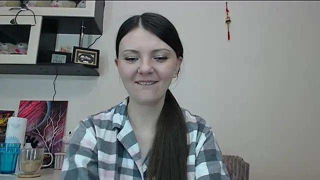 Explore our live girls sluts from our Custom and Multi clubs and checkout exclusive access to highly interactive content, such as shape, hair, titties, pussy type and many more.