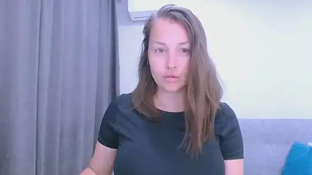 Summer_Finn from StripChat