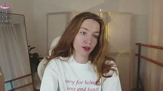 Summer_Red_Daze from StripChat