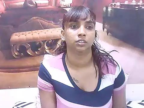 SummerBlaze29 from StripChat