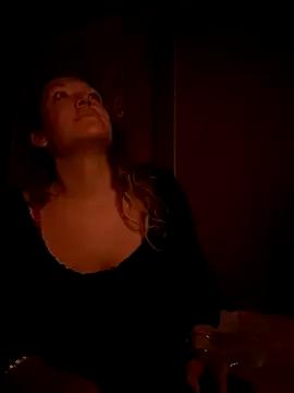 SummerV91 from StripChat is Freechat