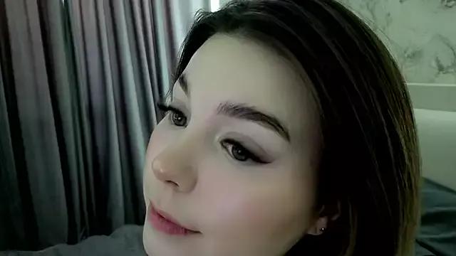 SunnCoaker from StripChat