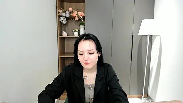 SunnEsser from StripChat