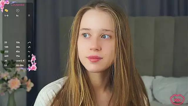 SunnHelms from StripChat