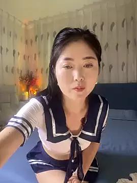 sunny-520 from StripChat