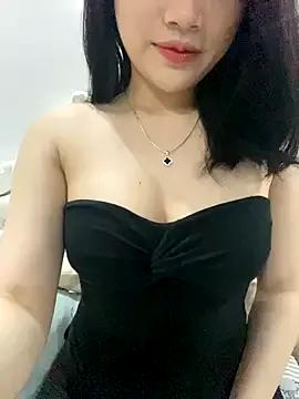 Sunny_babyy from StripChat