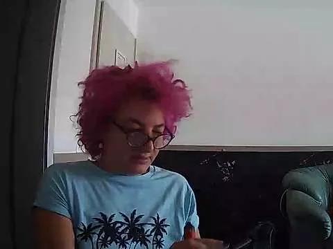 Sunnylarrah from StripChat
