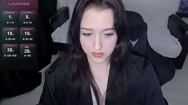 Sunshine_J from StripChat