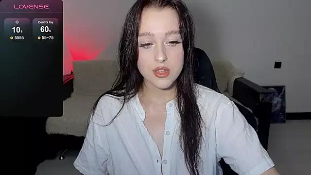 Sunshine_J from StripChat