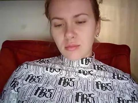 SuppperBlondie from StripChat