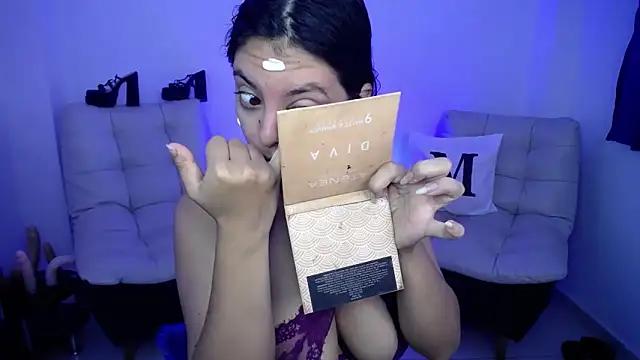 susan_smith18 from StripChat