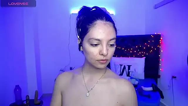 susan_smith18 from StripChat