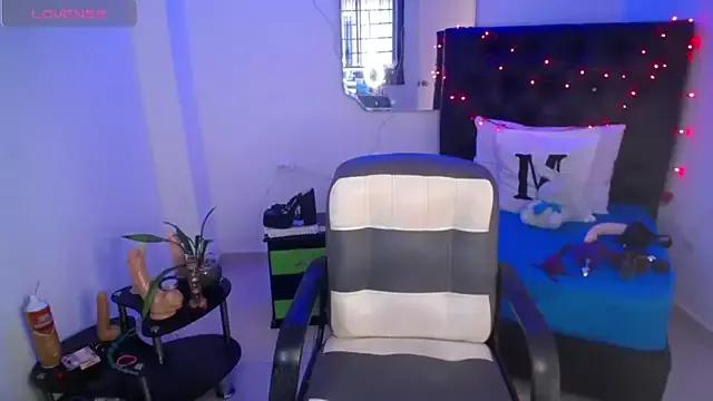 susan_smith18 from StripChat