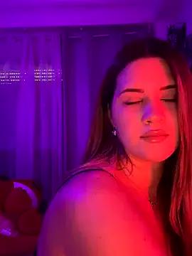 Explore our live girls sluts from our Custom and Multi clubs and checkout exclusive access to highly interactive content, such as shape, hair, titties, pussy type and many more.