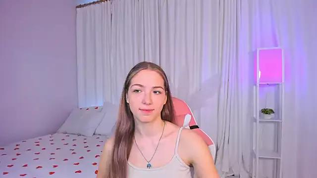 Explore our live girls sluts from our Custom and Multi clubs and checkout exclusive access to highly interactive content, such as shape, hair, titties, pussy type and many more.