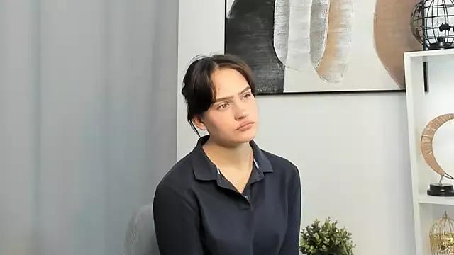 Explore our live girls sluts from our Custom and Multi clubs and checkout exclusive access to highly interactive content, such as shape, hair, titties, pussy type and many more.