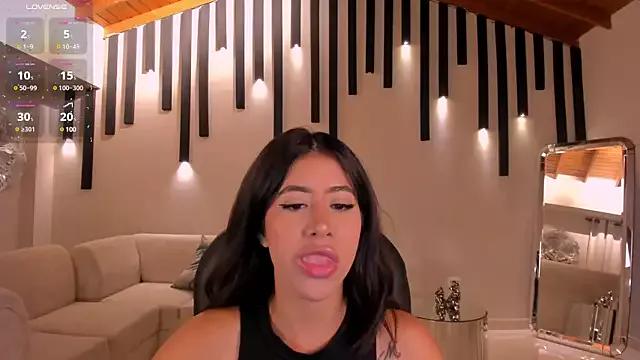 SussanElliot from StripChat