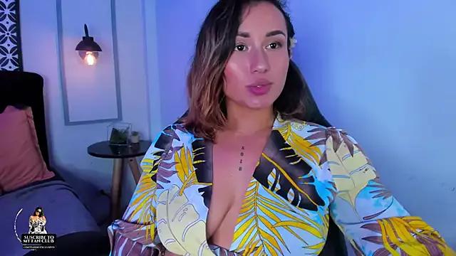 Sussy_sunny from StripChat