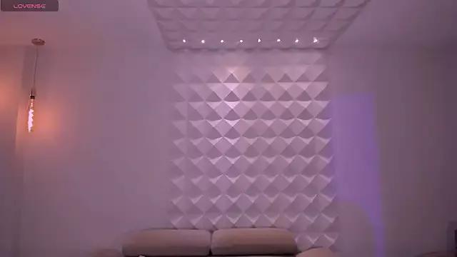 SussyBellX from StripChat